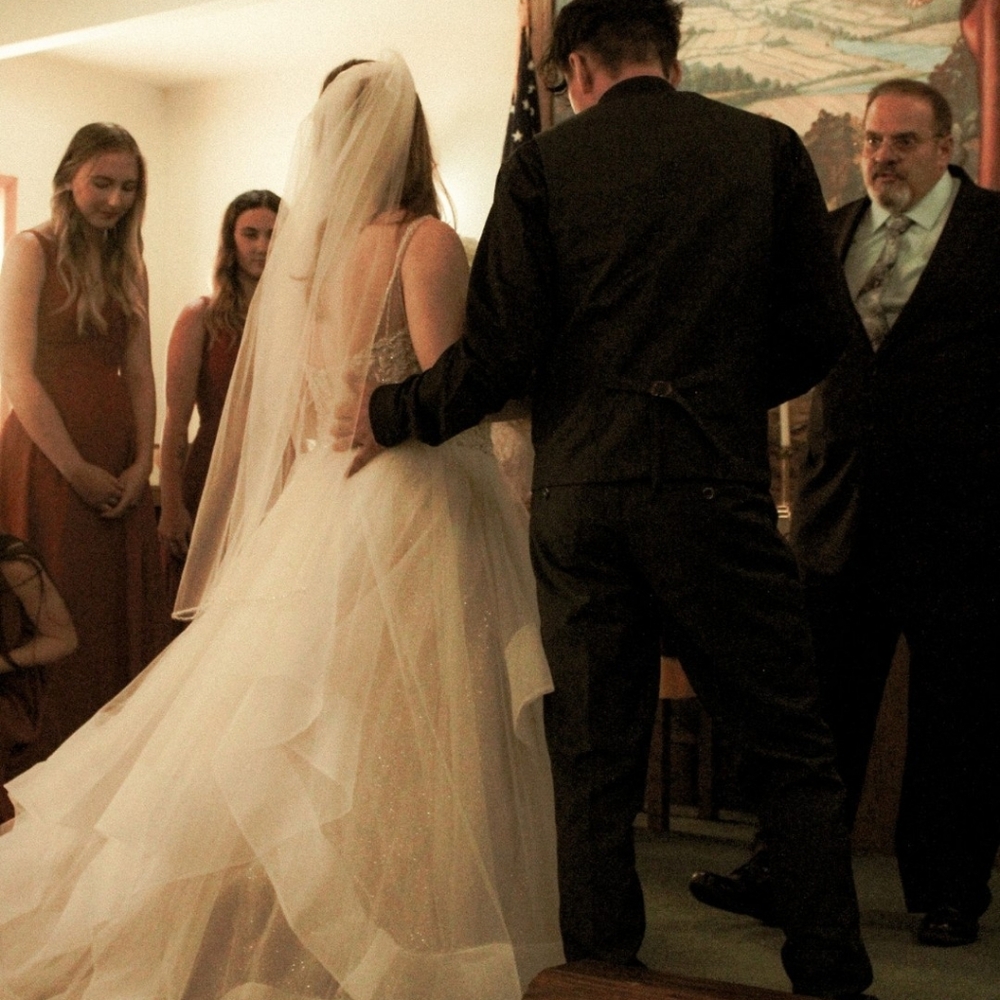 Wedding dress